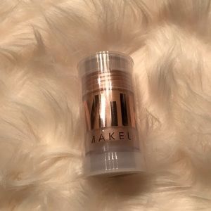 Milk makeup Luminous blur stick